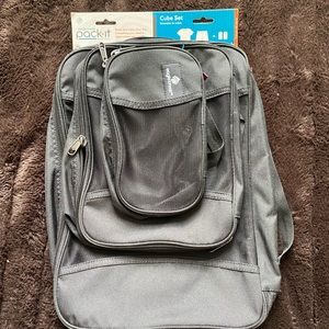 3 piece packing cube set. New